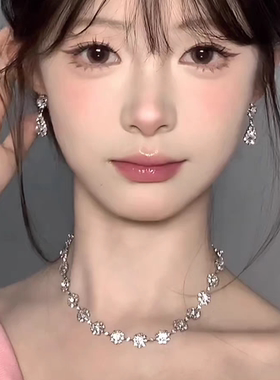 轻奢满钻气质项链高级感