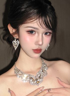 超闪银色镶钻爱心流苏项链耳环