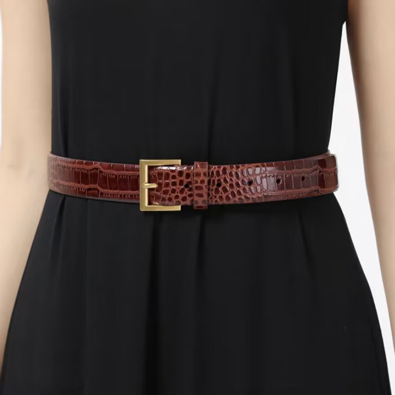 阿玛施2026新款时尚复古质感压花百搭造型真皮带配饰女腰带590025