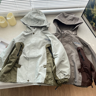 30A秋薄款户外运动儿童防水男外套中大童拉链冲锋衣外套120-170