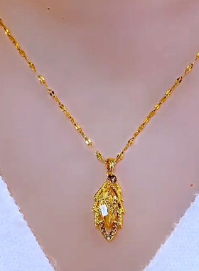 2026年新款微镶金色枫叶项链轻奢