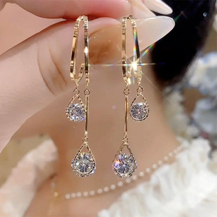 2025年新款气质超闪锆石水晶耳环高级感大气法式耳饰轻奢水滴耳钉