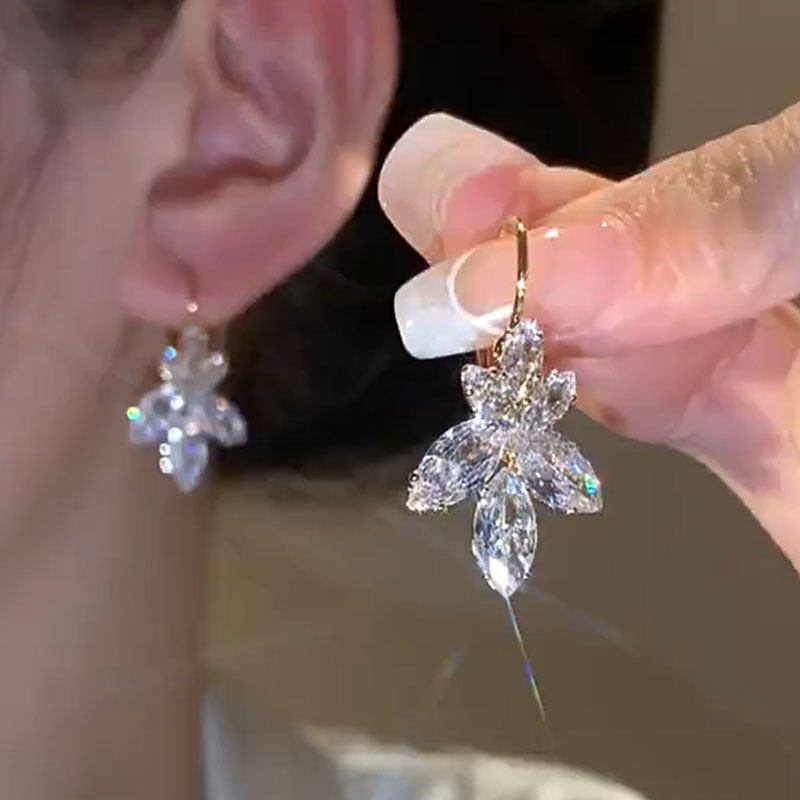 百搭轻奢精致重工设计感满锆树叶耳扣女小众气质法式款名媛风耳环