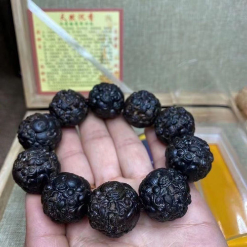 天然沉香木手串纯手工雕刻2.5大颗粒招财貔貅手链男士念珠