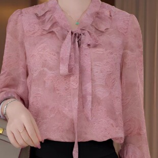 时尚 V领印花高端小衫 宽松遮肚显瘦百搭时髦休闲上衣 新款 2026春季