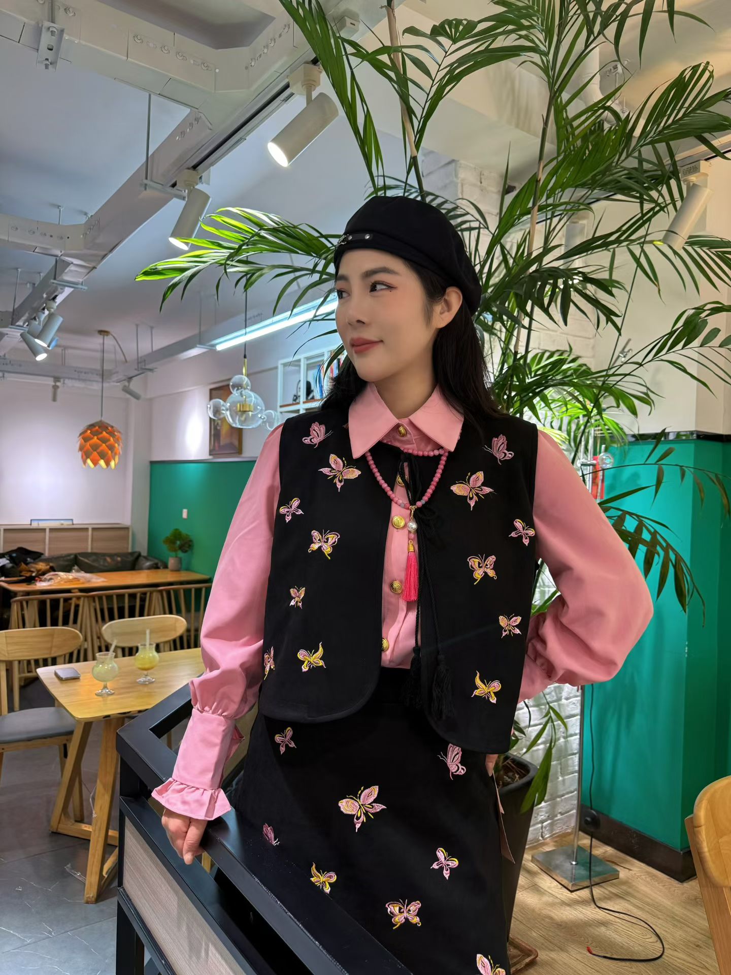 大码胖MM韩系小香风减龄鹿皮绒时尚套装