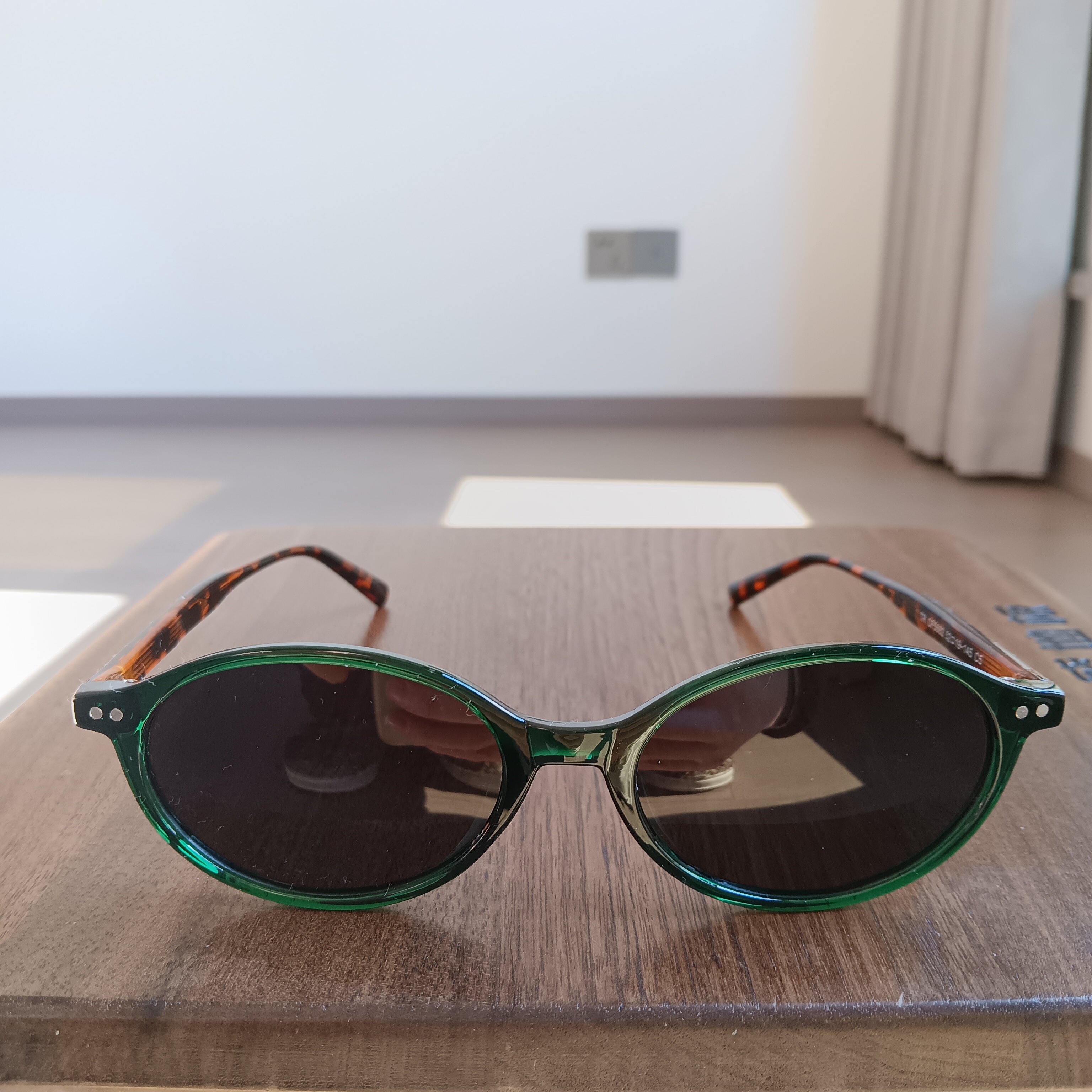 复古圆形板材小椭圆太阳镜男女同款高级感个性防紫外线方圆脸墨镜