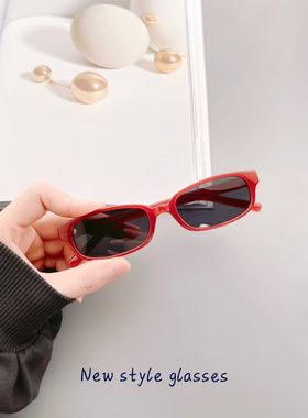 摩登复古红色窄框太阳镜男女网红浅灰驾驶墨镜防紫外线潮可配近视