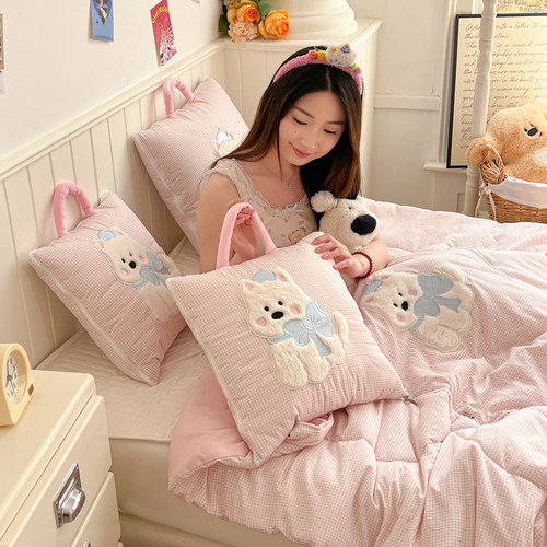 少女风粉格两用夏凉抱枕被子靠垫