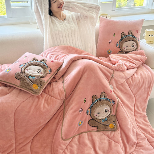 加厚牛奶绒抱枕被子两用二合一