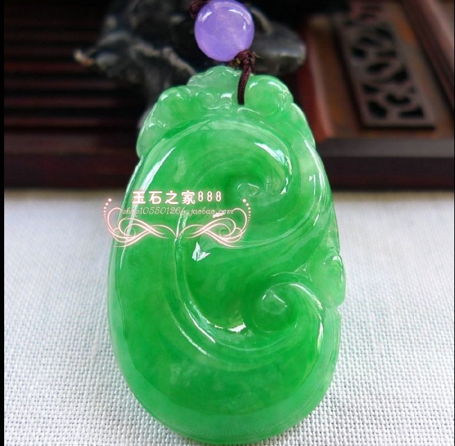 翡翠色玉石冰种挂件吊坠阳绿辣绿色如意万事如意吊坠毛衣链玉吊坠