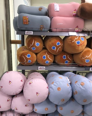 韩国玩偶抱枕姜饼人COOKIERUN
