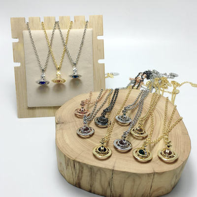 925纯银六爪锆石女简约小巧潮耳钉 通体纯银六爪锆石冷淡风系列 Blucome旗舰店 淘优券