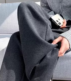 米色毛呢阔腿裤女秋冬加绒直筒窄版人字纹加厚宽松加长春秋针织裤