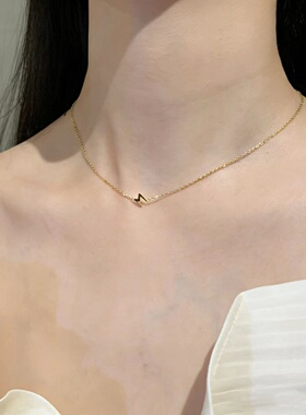 轻奢简约小M金色字母锁骨链女