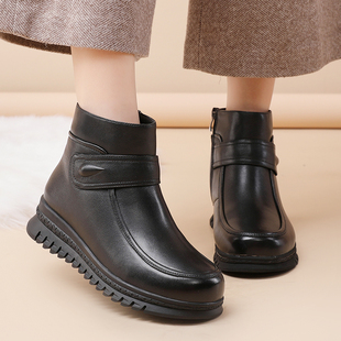真皮女靴41妈妈棉靴42中老年短靴43防滑软底冬鞋加绒保暖羊毛皮鞋