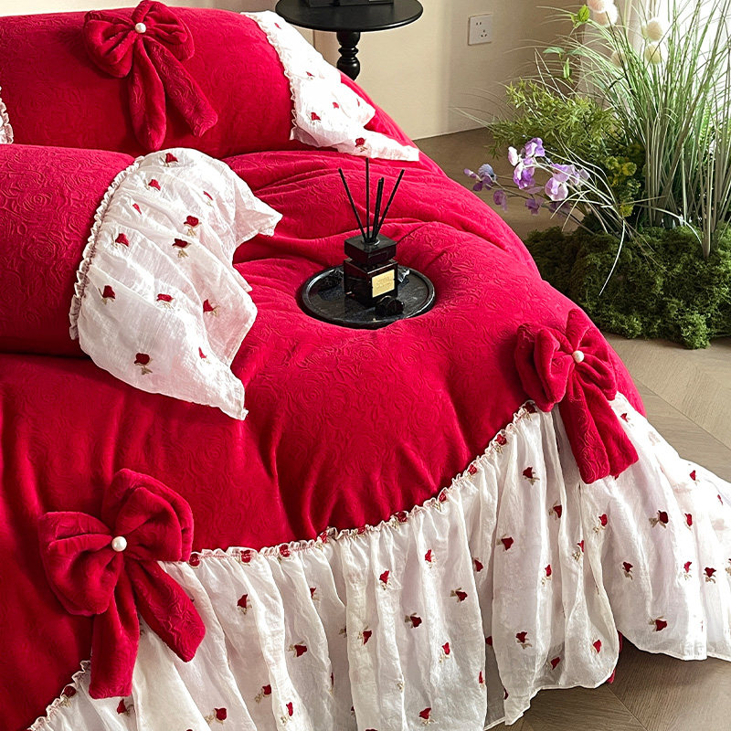 公主风浪漫婚庆四件套冬季保暖浮雕牛奶绒红色蝴蝶结婚被套床单笠,床上用品,婚庆床品套件,淘宝优惠券,粉丝福利购,淘宝优惠卷
