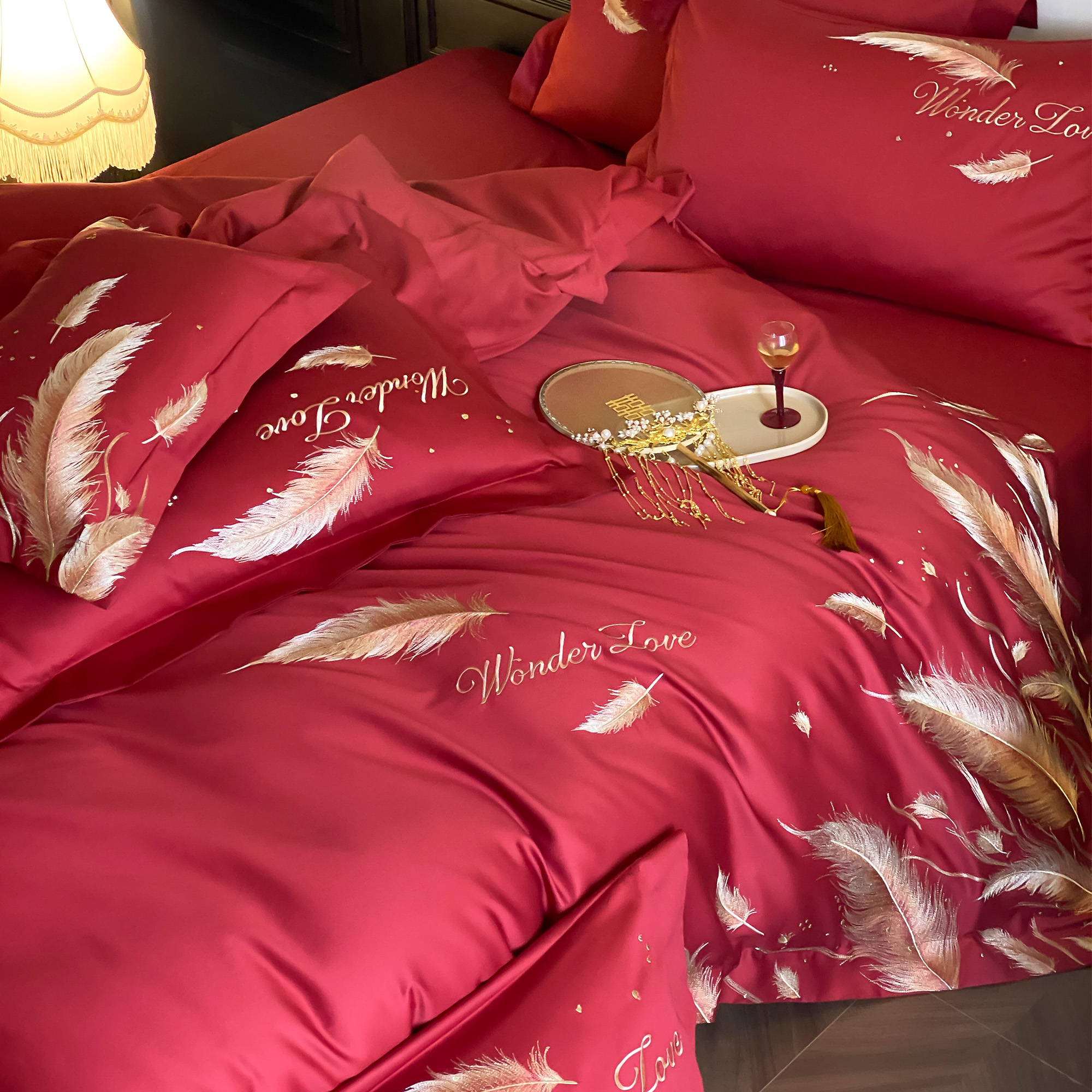 轻奢金色羽毛刺绣四件套全棉长绒棉结婚喜庆红色被套床单床上用品