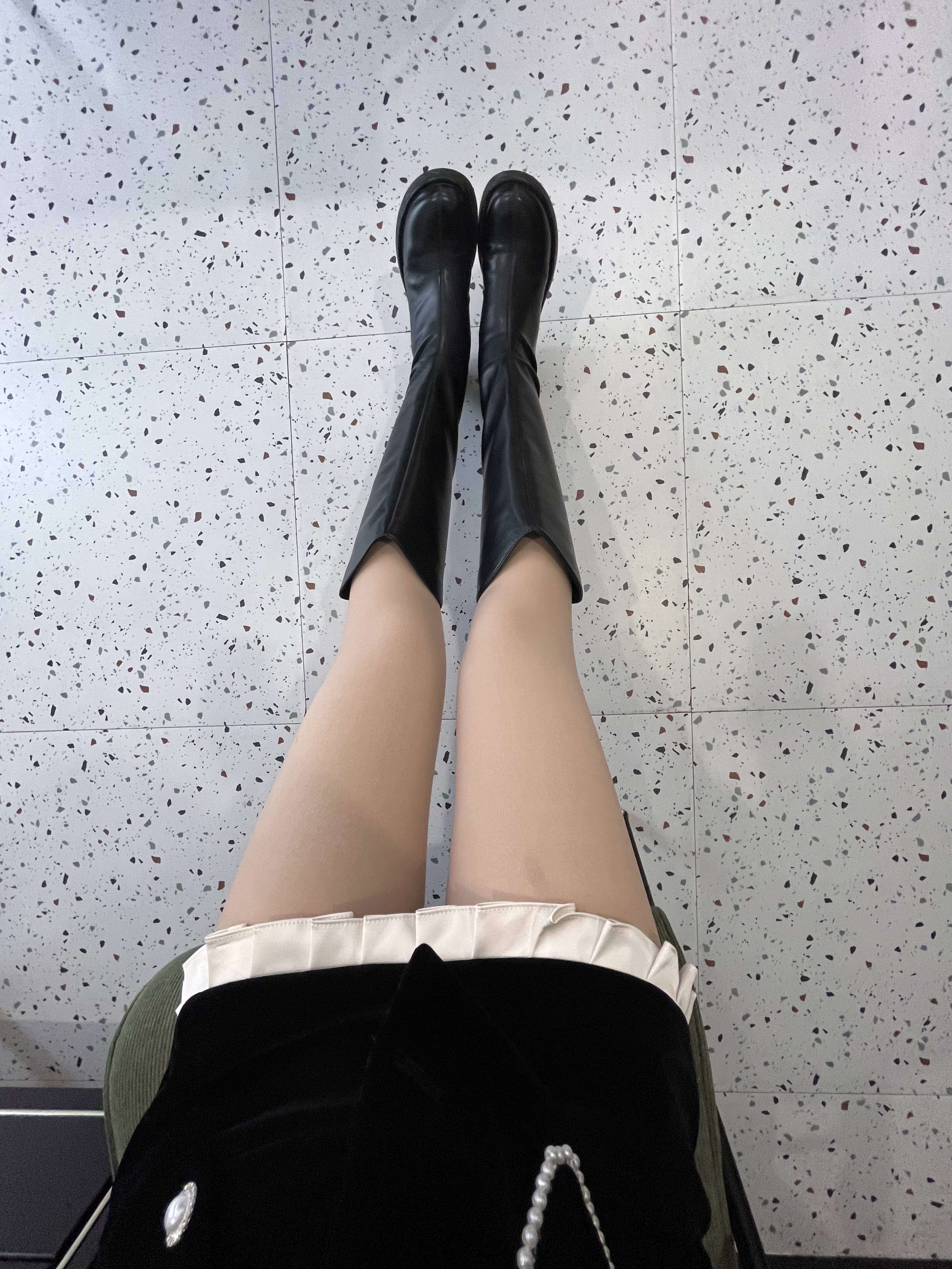 抖音小红书同款美肤秀腿光腿神器双层不假白黑透肤透袜