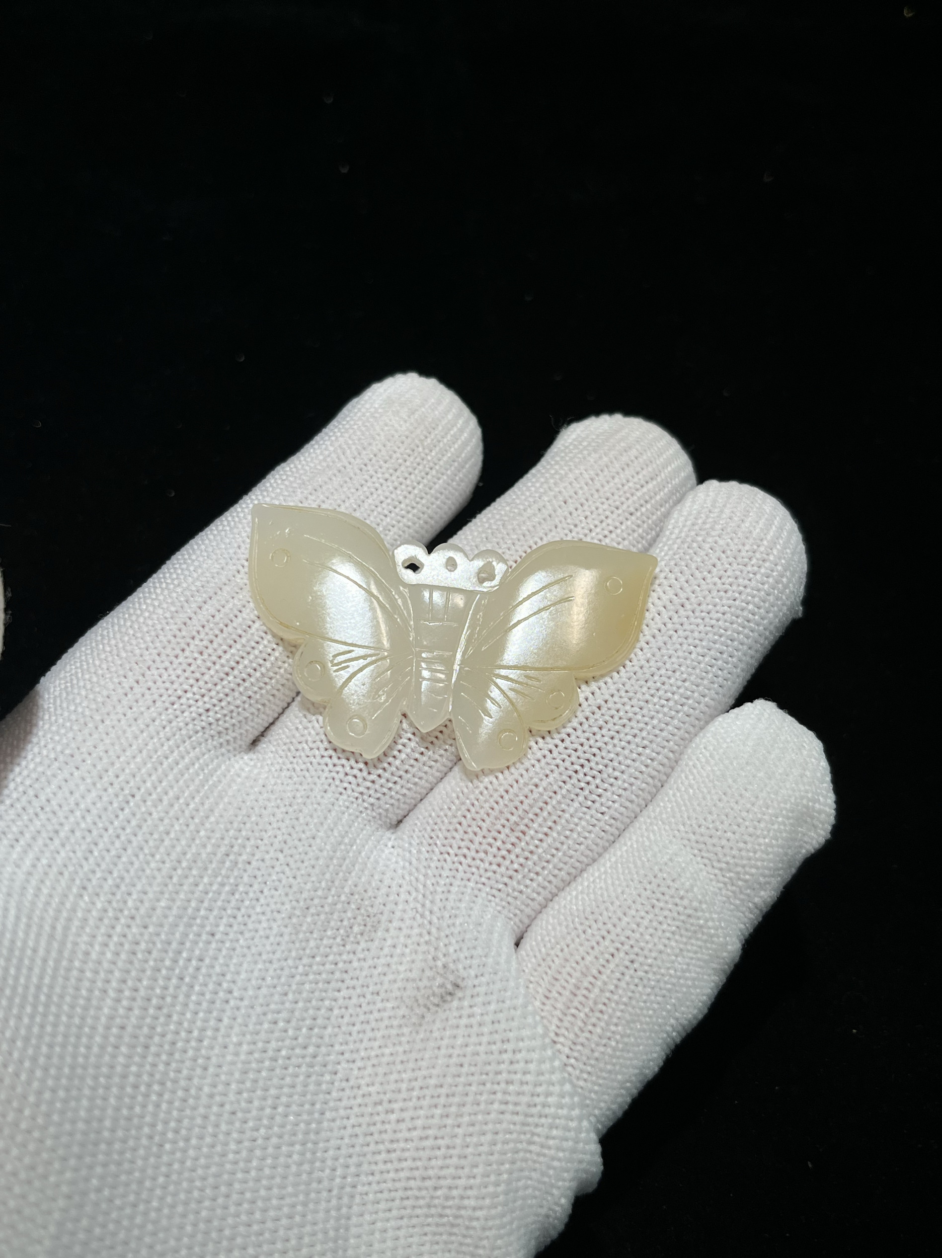 天然老和田玉蝴蝶挂件新疆玉器明清老玉古玉j849