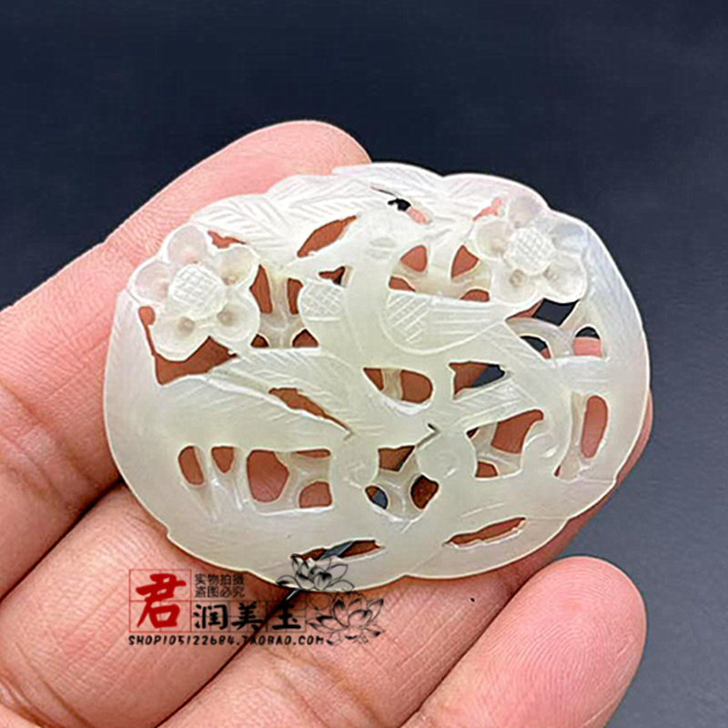 和田玉喜上眉梢吊坠挂件青白玉喜鹊梅花玉佩玉坠颈饰项链坠锁骨链