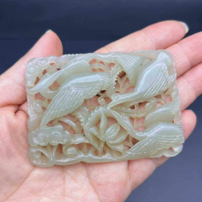 仿古镂空雕刻玉佩玉坠