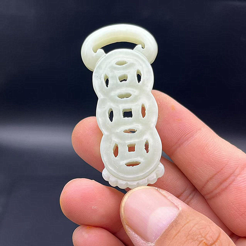 青白玉玉钱吊坠挂件古风影视玉佩