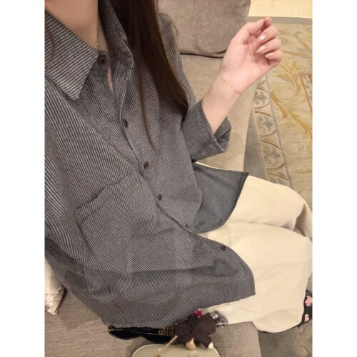 FENG甜甜_超绝松弛感竖条纹衬衫女休闲百搭秋季新款宽松上衣外套