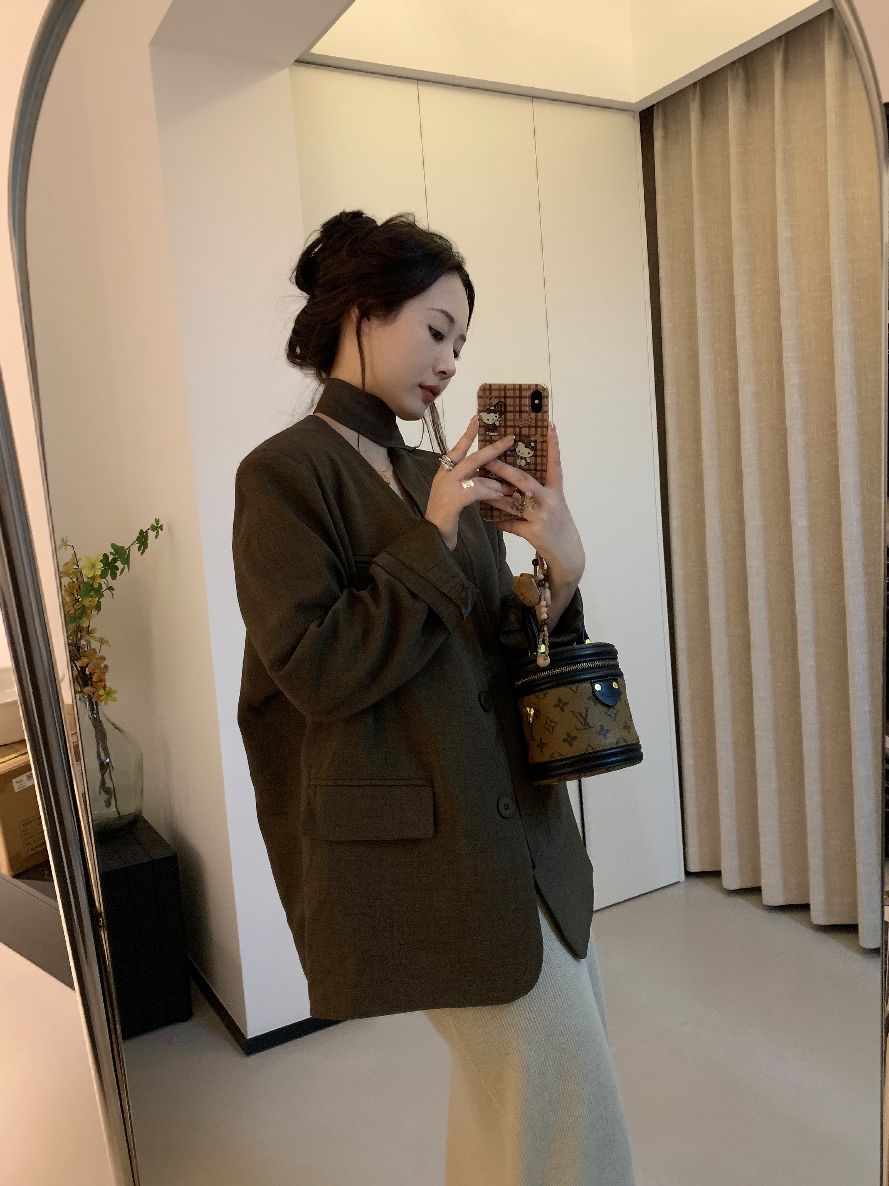 FENG甜甜_气质姐姐v领挂脖西装外套女秋季新款系带宽松慵懒风外套