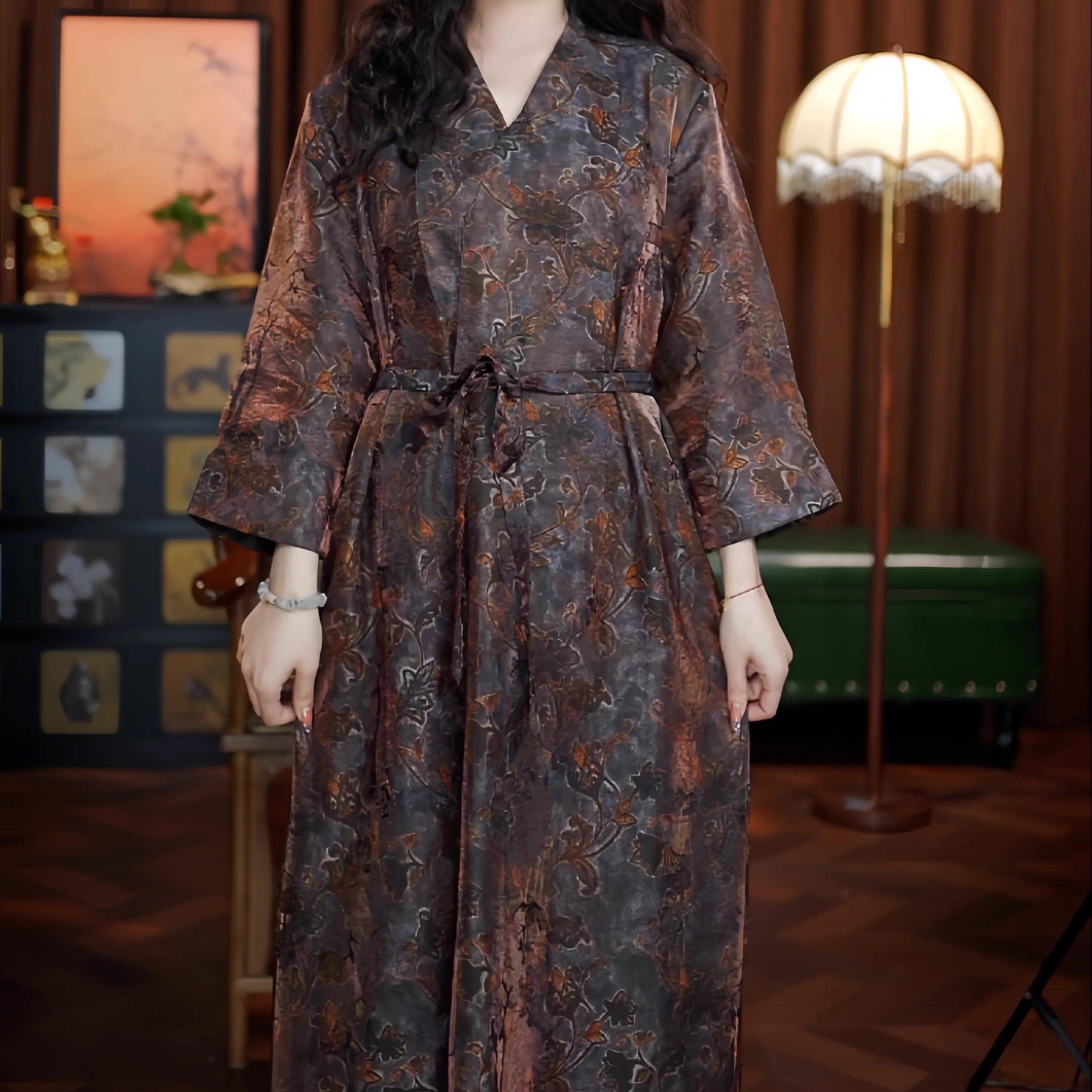 花见花开（棕色）老料女装新款长袖V领提花长款连衣裙