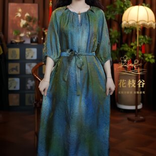 梵月清梦（蓝绿色）2026提花老料圆领镂空五分袖女装连衣裙