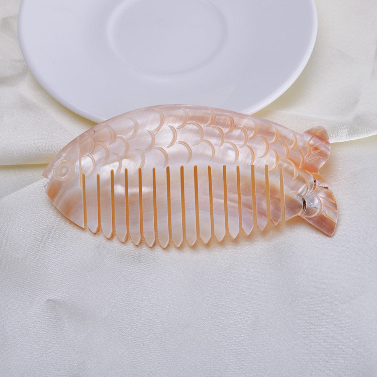 正品 珍珠贝壳鱼骨梳子迷你天然保健活血防静电 创意生日礼物包邮