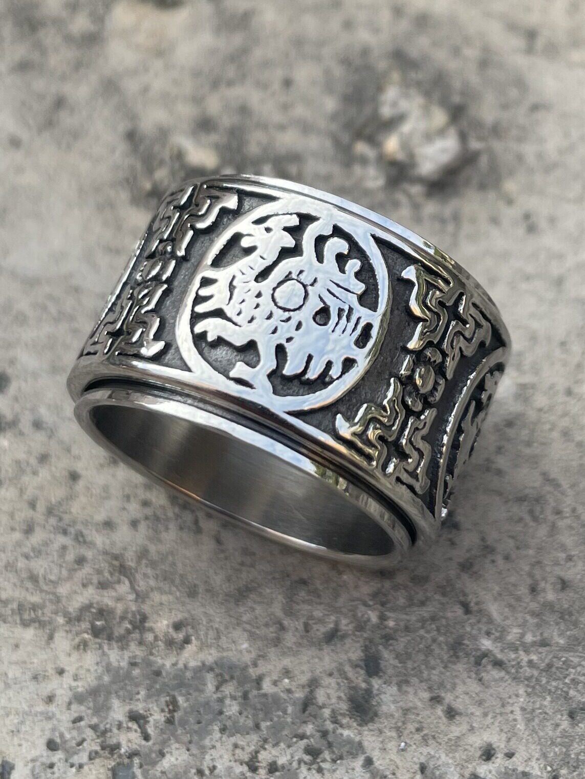 NATIONAL STYLE CHINESE YEAR OF THE DRAGON DOMINEERING SINGLE TITANIUM STEEL RING MENS PERSONALITY WRENCH HIGH-END FOUR DIVINE BEASTS INDEX FINGER RINGS