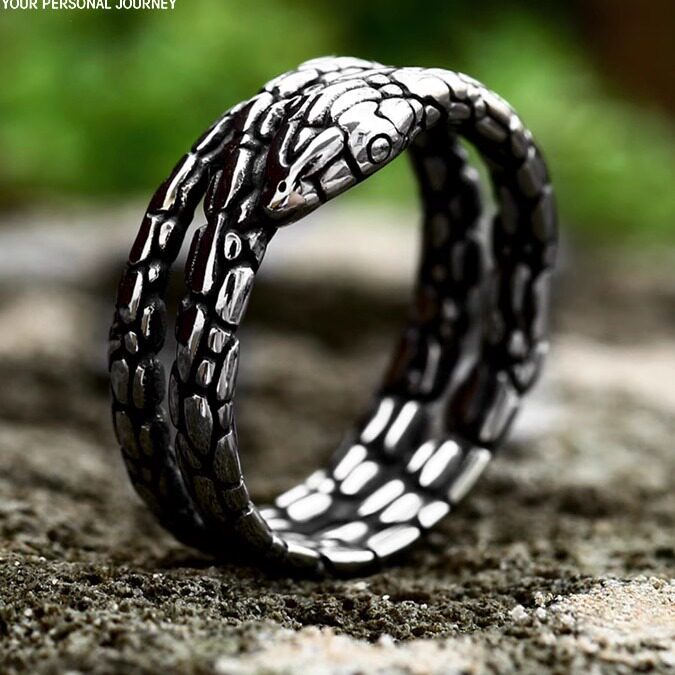 大码中古蛇形戒指钛钢蟒蛇男女戒指夸张生肖高级感不掉色嘻哈指环