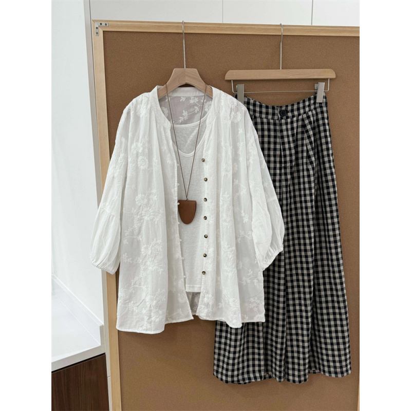 2025春夏重工设计感梅花刺绣衬衫