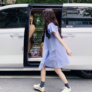 学院风韩系减龄蓝色条纹连衣裙女夏不规则设计感小众大方得体休闲图片
