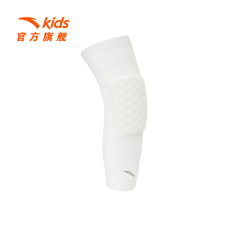 安踏儿童护膝安全防护