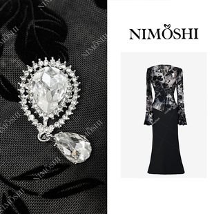 复古风大摆袖 NIMOSHI 中式 秋季 束腰气质鱼尾连衣裙Q2417 高定