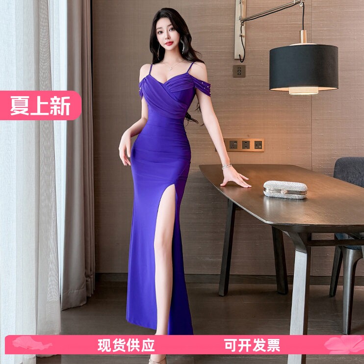 气质纯色辣妹夜店小众吊带修身开叉长裙足浴工服露肩