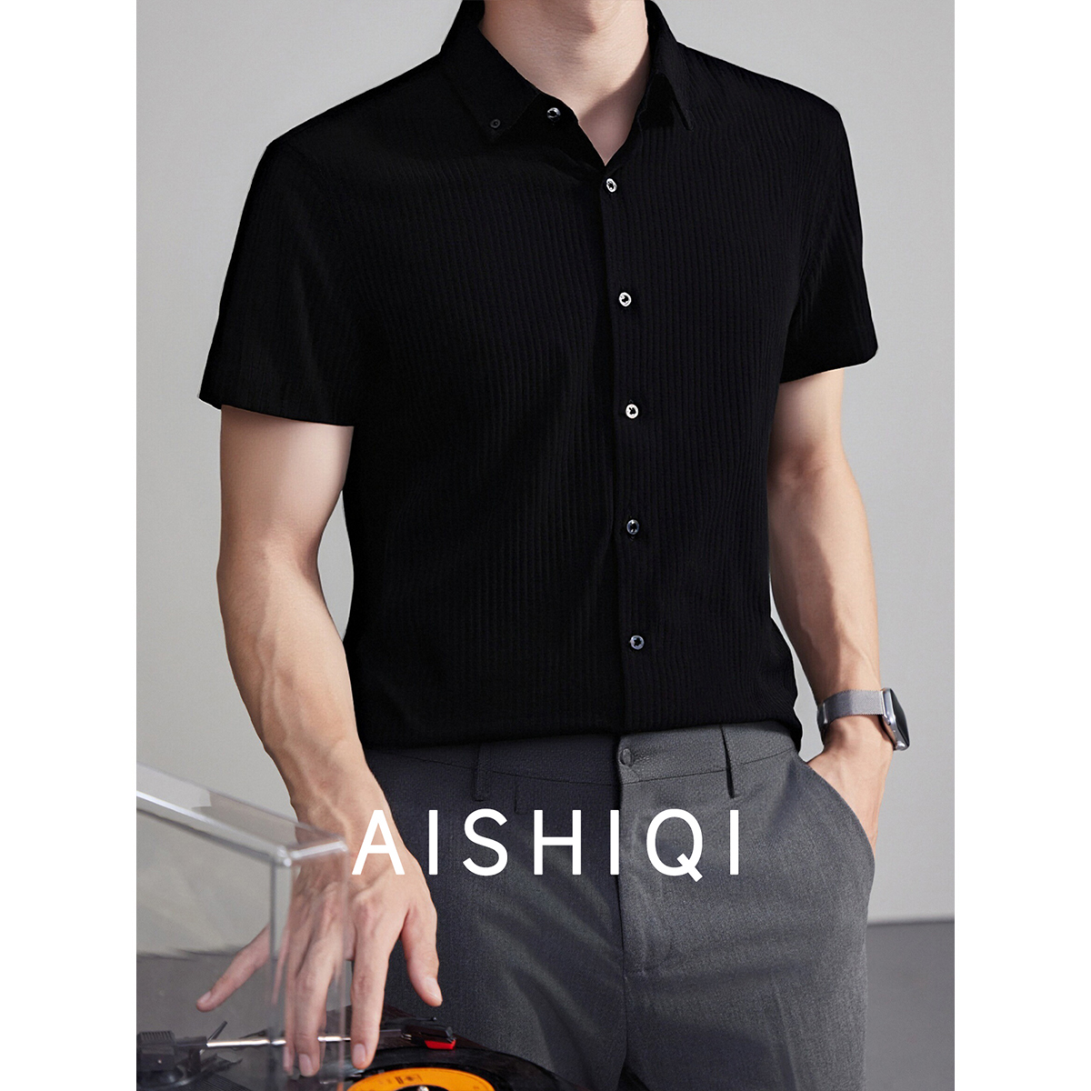 薄款正装轻奢高级感白色短袖衬衫