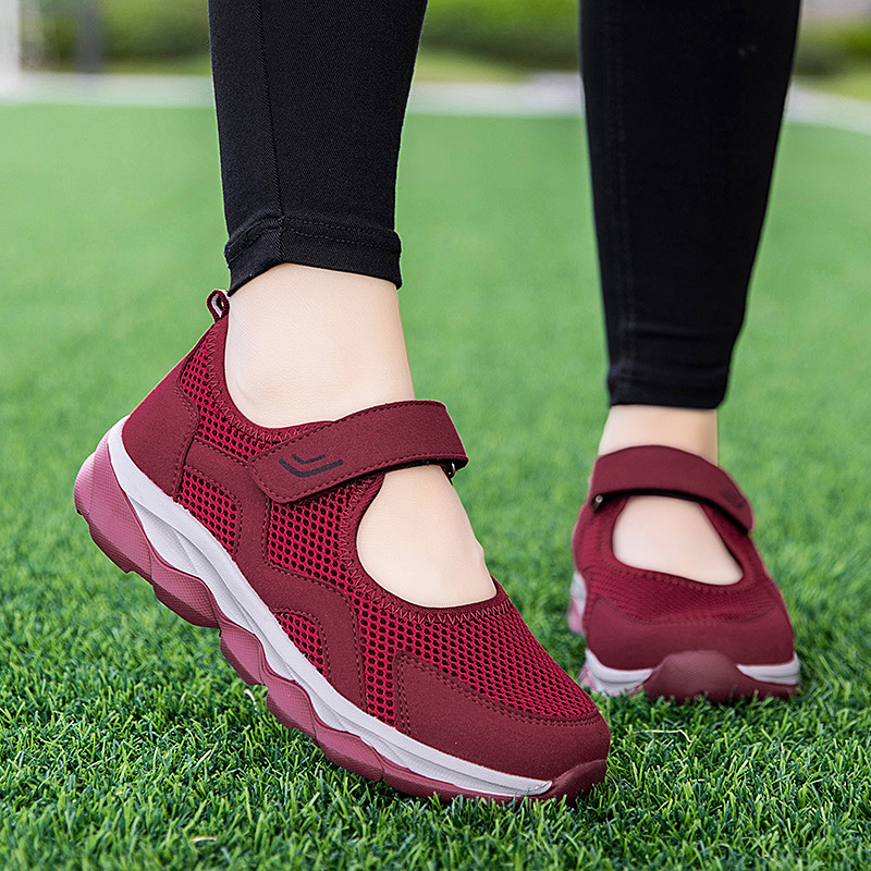 老北京布鞋女一脚蹬妈妈奶奶凉鞋