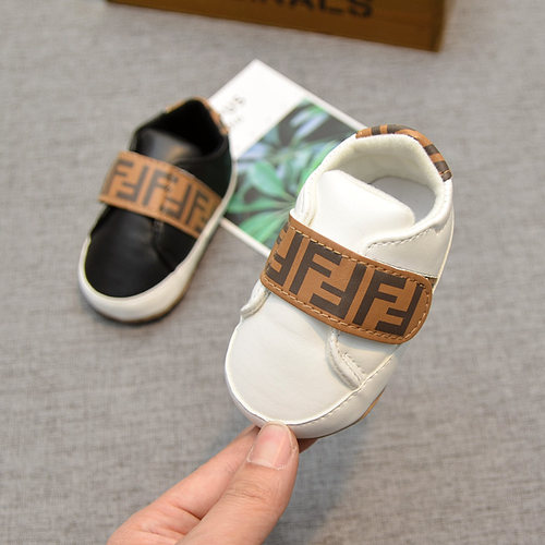 春秋宝宝1岁婴儿柔软个月鞋子