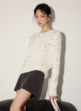 25秋冬/时尚设计感亮片点缀圆领白色套头针织毛衣