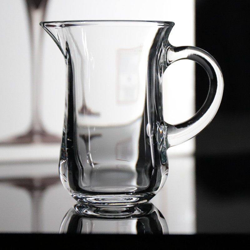 创意小号带柄公杯白酒分酒器分酒壶分酒杯白酒有嘴分酒器烈酒杯子