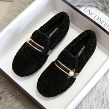 毛毛鞋女秋冬季2025新款加绒棉鞋外穿厚底豆豆鞋羊羔绒大码41到43