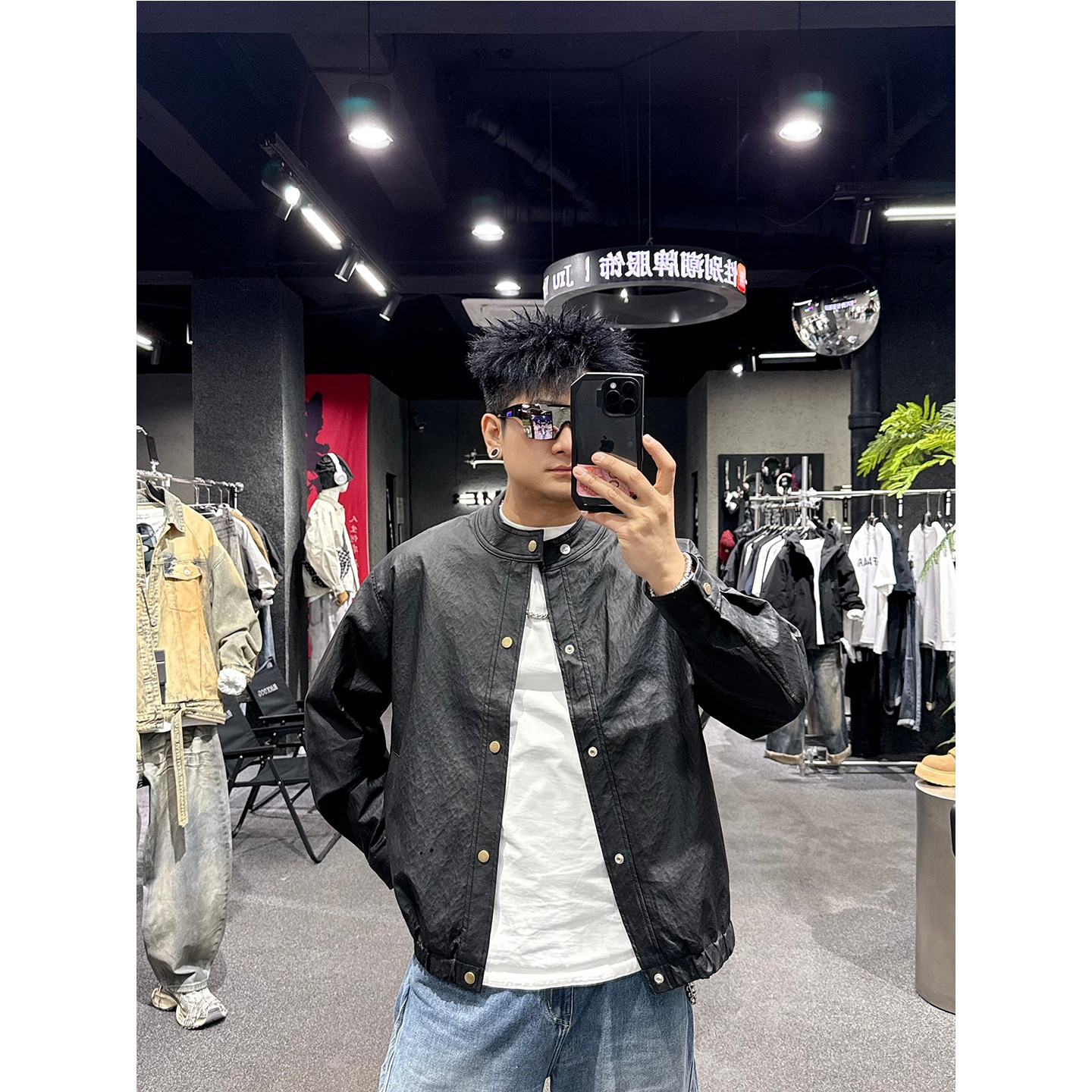 青年休闲圆领皮衣夹克男士春季黑色百搭短款外套痞帅都市潮男上衣