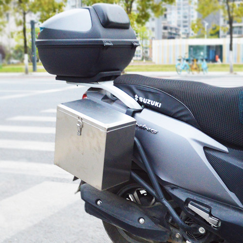 UY125改装不锈钢边箱后备箱