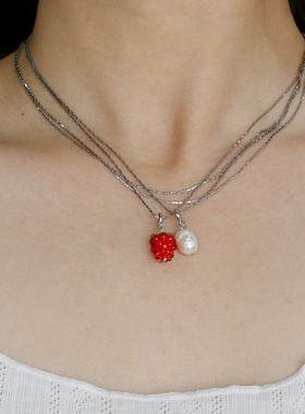 W的手创法式复古莓果颈链