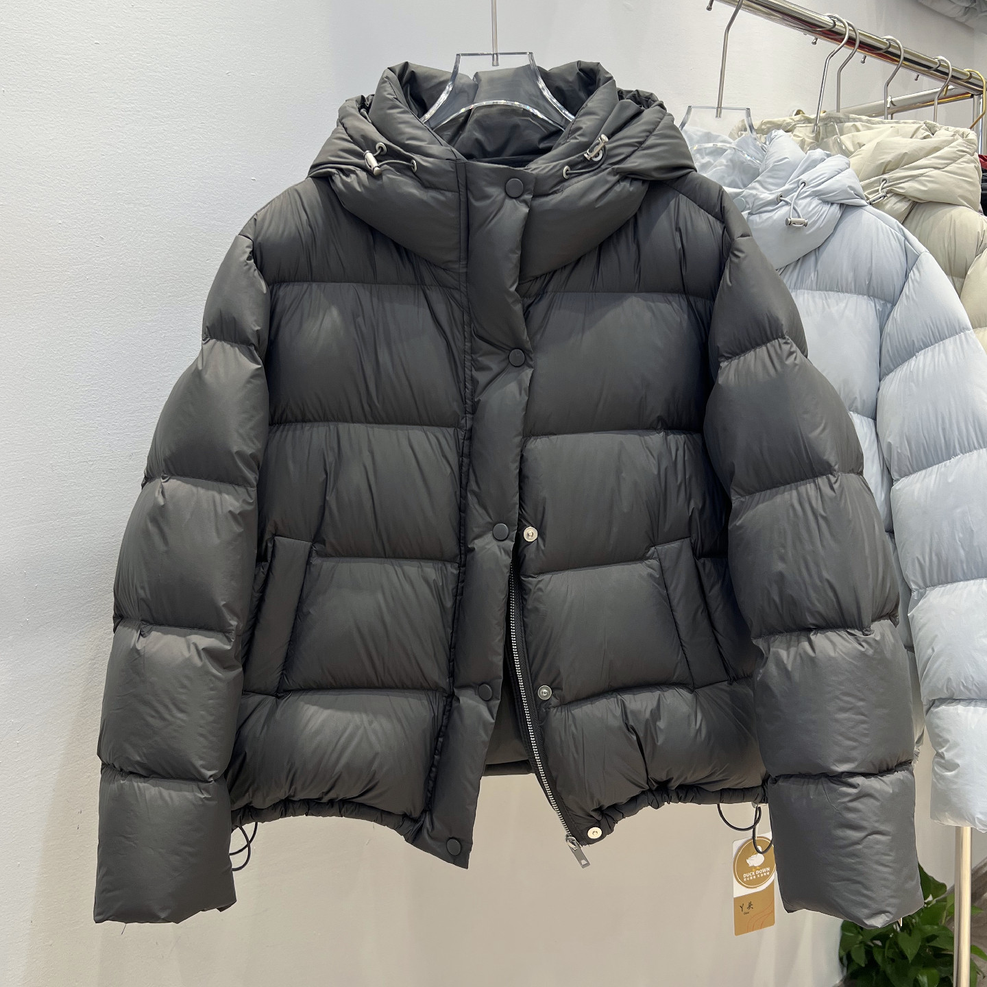 2025冬新款韩版连帽90白鸭绒泡芙羽绒服女短款宽松面包服加厚外套,女装/女士精品,羽绒服,淘宝优惠券,粉丝福利购,淘宝优惠卷