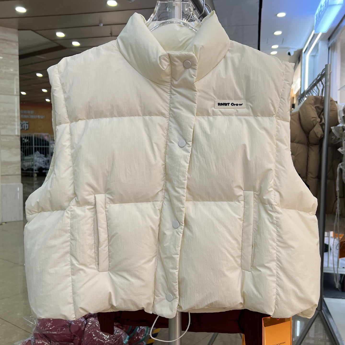 韩版宽松立领羽绒服女短款马甲